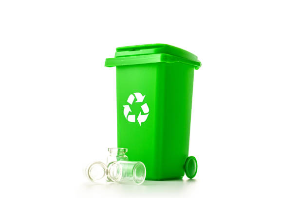 istock Trash recycle. Bin container for disposal garbage waste and save environment. Green dustbin for recycle glass can trash isolated on white background. 1303134532