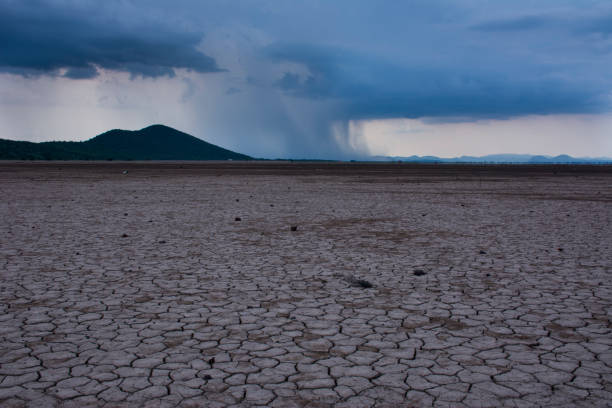 istock Raining on the dry lake 1303172195