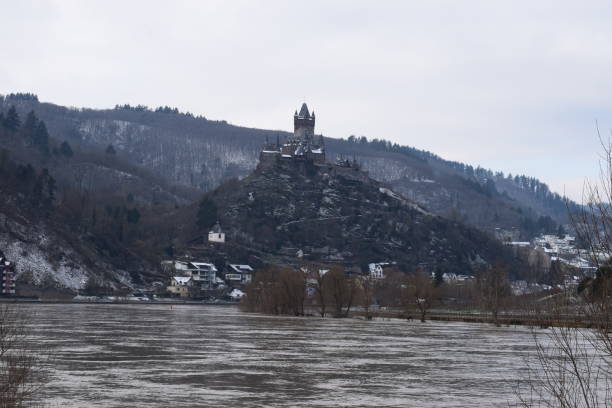 istock view aross the Mosel from Sehl to Cochem during flood 1303278581