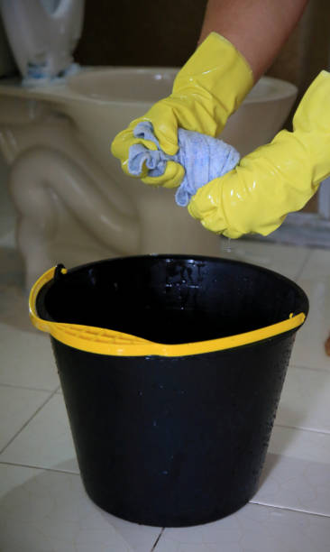 istock rubber glove for household cleaning 1303336281