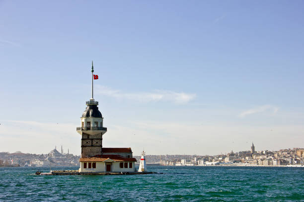 istock Maiden's Tower / Kiz tower 1303347482