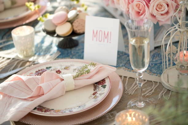 istock Elegant Mother's Day Dining Table 1303557954