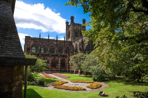 체스터 대성당 과 정원, 체스터, 영국 - chester england chester cathedral uk england 뉴스 사진 이미지