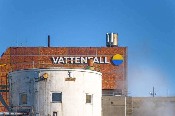 Berlin, Germany - Vattenfall combined heat and power plant in Berlin with logo 31.01.2021 Berlin, Germany - Vattenfall combined heat and power plant in Berlin with logo hard bituminous coal stock pictures, royalty-free photos & images