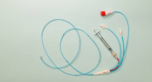 Pulmonary  artery catheter used for right heart catheterization Pulmonary  artery catheter widely used for right heart catheterization to monitor heart condition arterioles photos stock pictures, royalty-free photos & images