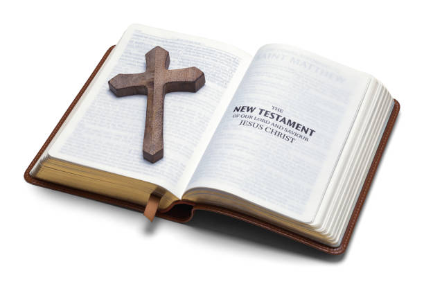 istock Wood Cross and New Testament 1303766931