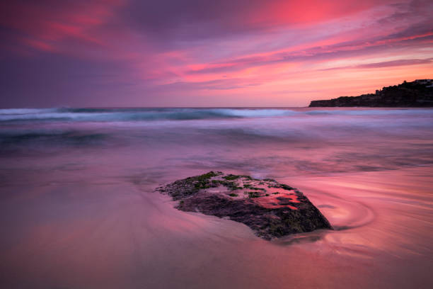 istock Tamarama Beach at sunset 1303784289