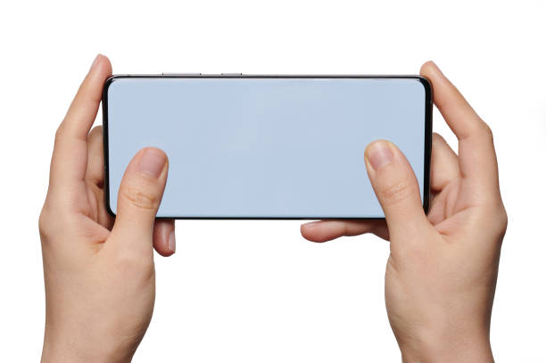 smartphone gebruiken met twee handen - phone hand thumb stockfoto's en -beelden
