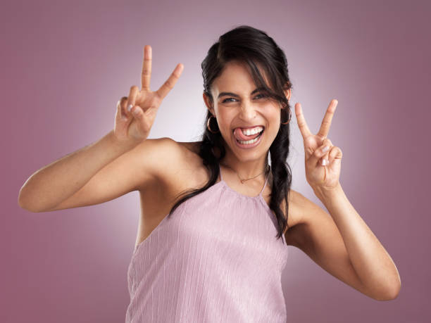 3d Rendering Smile Character Emoticon Expression saying Yes with Colorful Speech Bubble.