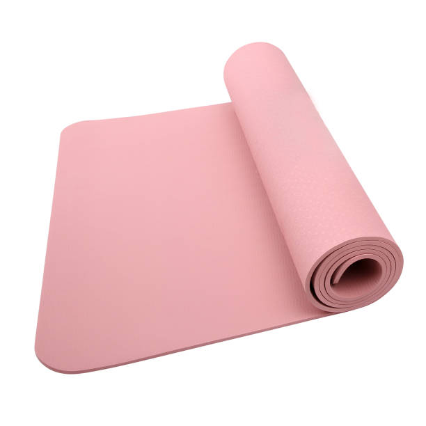 istock Yoga mat isolated 1303956903