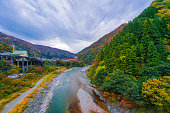 herbstlandschaft-in-der-kurobe-schlucht.jpg?b=1&s=170x170&k=20&c=QOeshN1og6XKT5tk95DgB-J36WQRnY-yyZg46Lq2uyE=