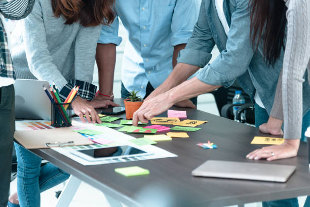istock Multi Ethnics Teamwork Collaboration Team Meeting Communication concept in Business people Working Together Conference Room. Diversity Partner Business Meeting brainstorming together Businessman Team 1303987339