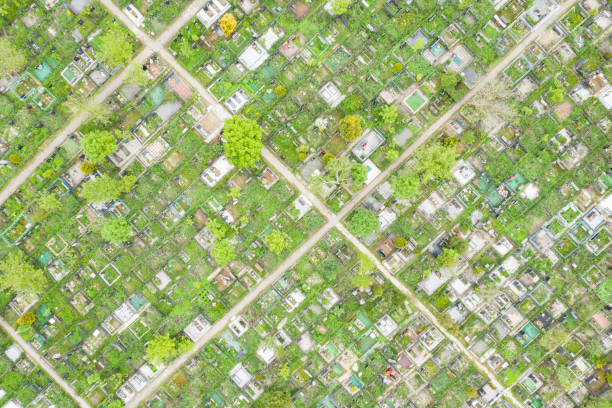 istock The cemetery, a photo from above 1304029424