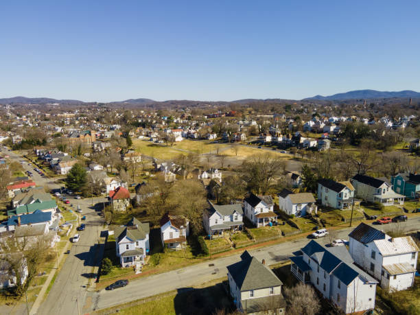 istock Aerial over Roanoke, Virginia 1304053877