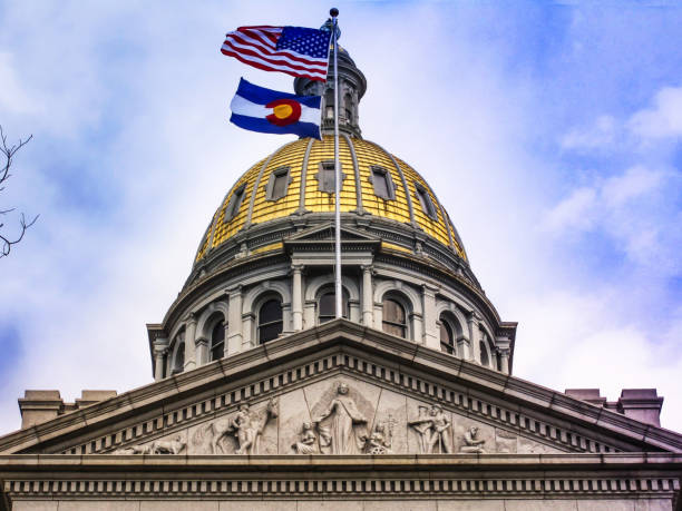 Golden Capitol Dome in Denver, Colorado Denver, Colorado USA:Gold plated roof top of the Capitol Building of Denver Colorado capital cities stock pictures, royalty-free photos & images