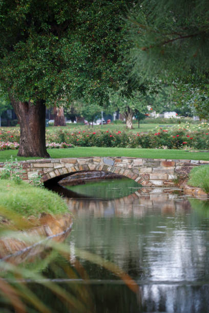 istock stone bridge over a lake in Adelaide 1304113994