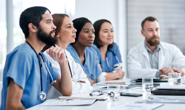 istock Working together to plan a patient's care 1304125330