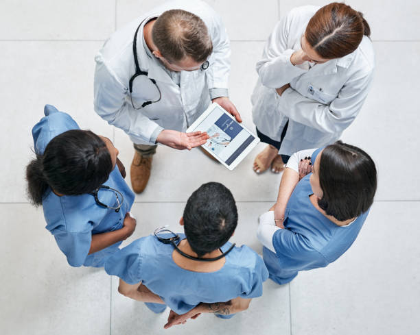 istock Discussing healthcare plans and programs 1304125401