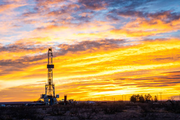 istock New Mexican Sunrise over an Oil Rig 1304137910