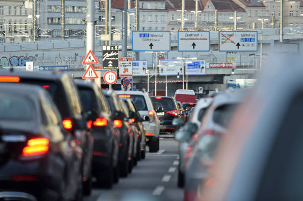 Traffic jam Traffic jam in Triester Strasse in Vienna, Austria, Europe Europa stock pictures, royalty-free photos & images