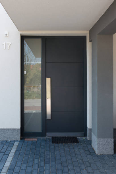 istock Door to modern house 1304238553