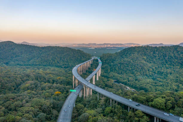 Serra do mar SP Saw overpass road stock pictures, royalty-free photos & images