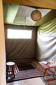 eimer-dusche-im-afrikanischen-bush-camp.jpg?b=1&s=170x170&k=20&c=XrhF2gUPdMEZYm6fQwTyXQ2zt4TuluCw69PLGe2WHk4=