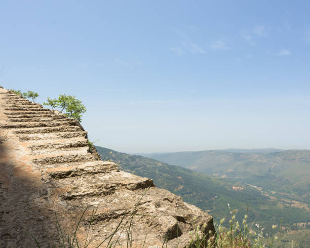 レバノン、ニハ要塞の石階段 - lebanon landscape nature famous place ストックフォトと画像
