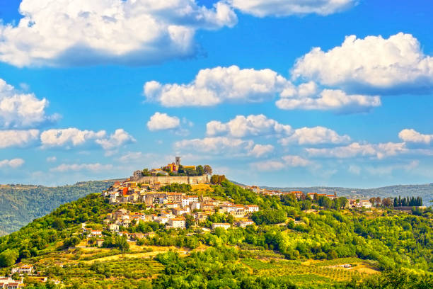istock Motovun, Croatia 1304413838