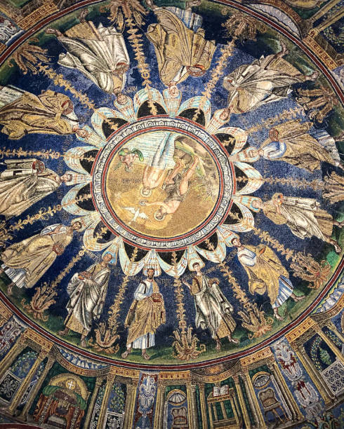 モザイク アット サン ヴィターレ バシリカ(ラヴェンナ、イタリア) - san vitale basilica ストックフォトと画像