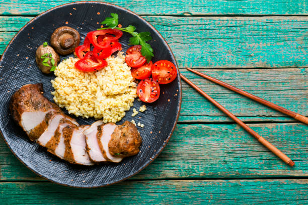 istock Sliced meat and bulgur porridge 1304490891