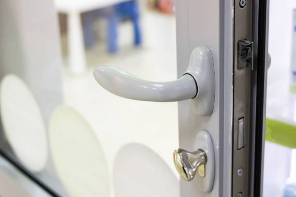 istock Plastic door handle in the store closeup 1304500495