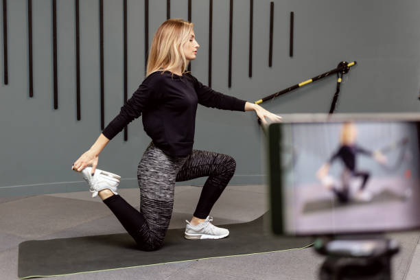 istock Record video lesson on training sport at gym 1304515420