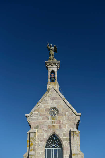 istock Beach Saint-Michel Erquy - chapel islet 1304545014