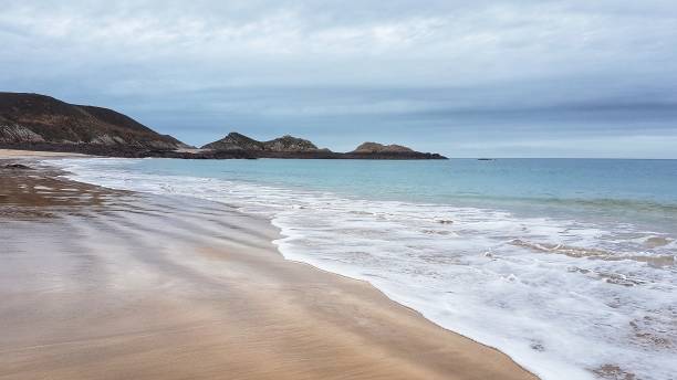 istock Turquoise waters on the Portuais beach - Erquy 1304552644