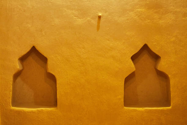 a wall with two niches - arabian nights imagens e fotografias de stock