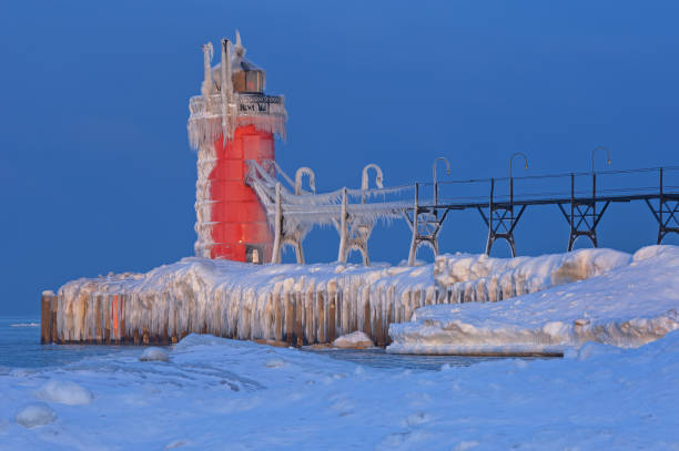 Photo of Winter, South Haven Lighthouse
