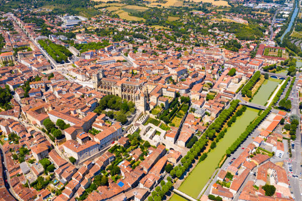 istock Auch on bank of River Gers 1304587050