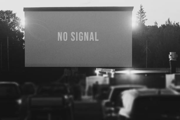 istock Drive In Movie No Signal 1304628232