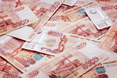 viele-5k-rubel-rechnungen-als-vollformat-hintergrund.jpg?b=1&s=170x170&k=20&c=c9MOiwKrNJvmAS07zLukpSeNjOTNocfeTztcYtIZdxU=