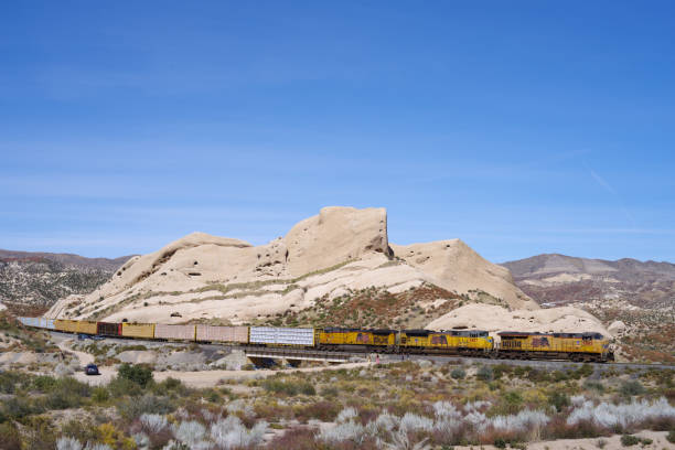 ユニオンパシフィック鉄道列車カホン峠 - union pacific railway ストックフォトと画像