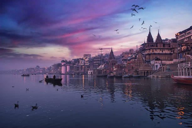 Varanasi Varanasi's beautiful landscape on river Ganges whit colorful sky varanasi stock pictures, royalty-free photos & images