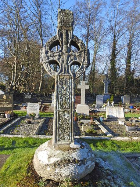 termonfeckin haute croix - celtic cross republic of ireland cross shape cross photos et images de collection