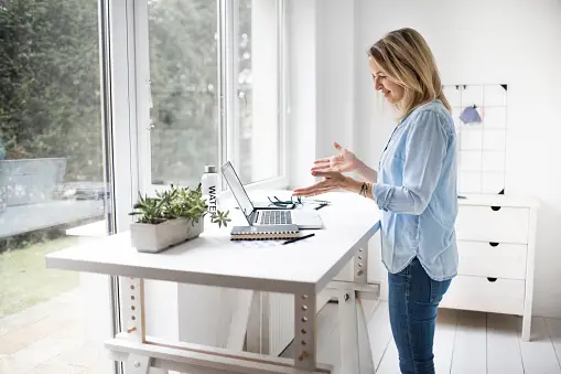 Standing Desk Pictures | Download Free Images on Unsplash