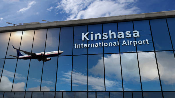 Airplane landing at Kinshasa Congo airport mirrored in terminal Jet aircraft landing at Kinshasa, Congo 3D rendering illustration. Arrival in the city with the glass airport terminal and reflection of the plane. Travel, business, tourism and transport concept. kinshasa stock pictures, royalty-free photos & images