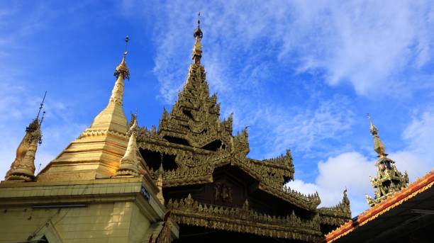 istock Sule Pagoda in Yangon, Myanmar 1304731783