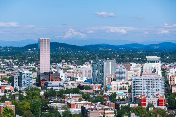 istock Portland skyline with Mt. Hood 1304761730
