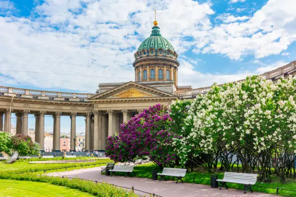 Photo of Kazan (Kazansky) cathedral in spring, Saint Petersburg, Russia