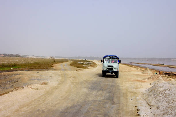 istock Dakar Lake Retba Tour Truck - I 1304929005
