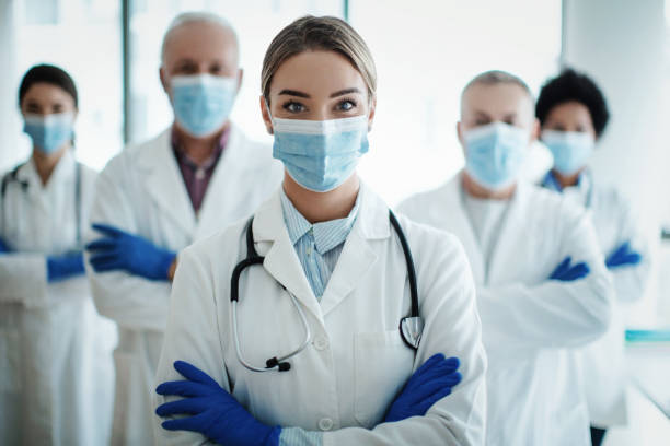 istock Standing together against pandemic. 1304967811